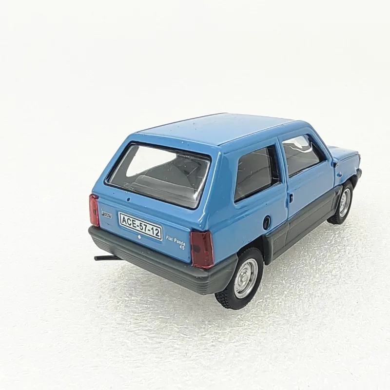 Vibrant Blue Fiat Panda 4x4 Diecast Model 4 Vibrant Blue Fiat Panda 4x4 Diecast Model - Image 4