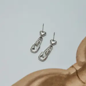 S02f7bf4454b946a3813b0aff5f7ab834d