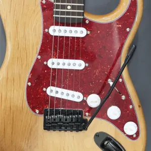 Black Metal Tremolo Arm for Electric Guitars 12 S031b9415205c477c90f837a0bbb3415cL