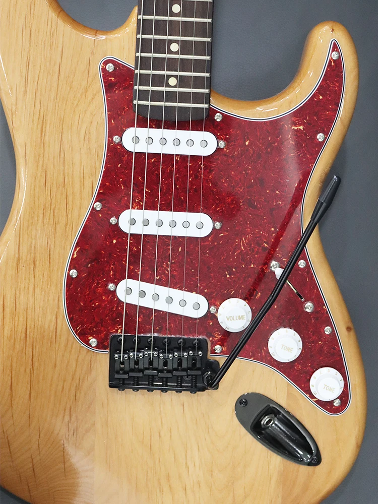 Black Metal Tremolo Arm for Electric Guitars 5 Black Metal Tremolo Arm for Electric Guitars - Image 5