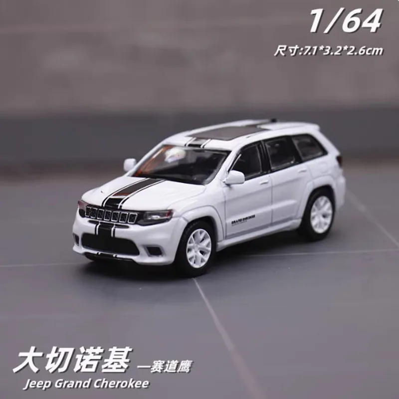 1/64 Scale Jeep Grand Cherokee Model for Collection 4 1/64 Scale Jeep Grand Cherokee Model for Collection - Image 4