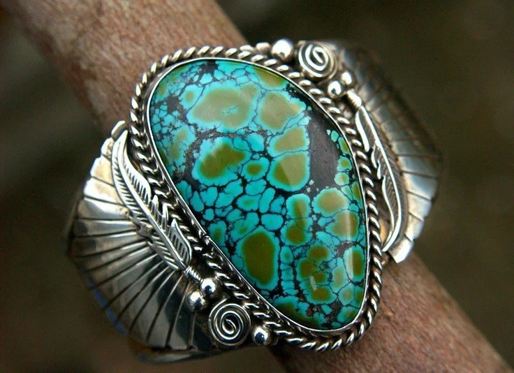 Vintage Silver Flower Ring with Imitation Turquoise 5 Vintage Silver Flower Ring with Imitation Turquoise - Image 5