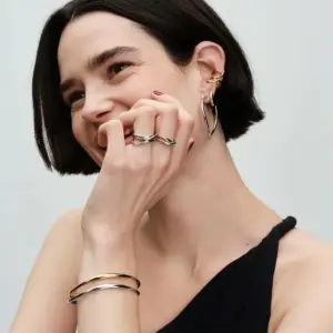 S03fbe3249e42472aa4b1b56702f32d56o