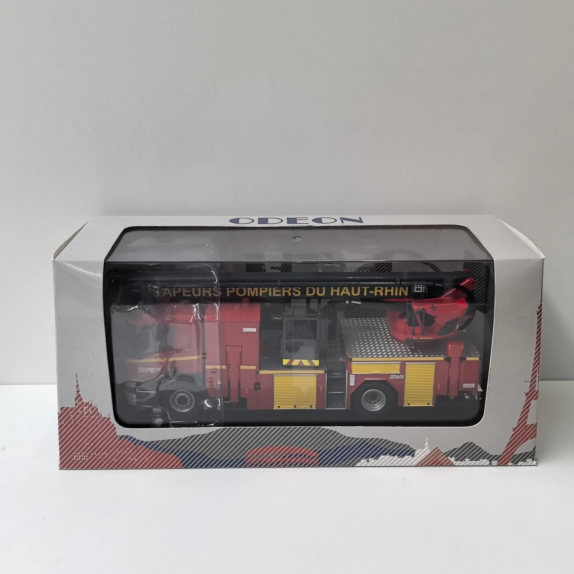 Detailed 1:43 Scale Scania P320 BEA SDIS 68 Fire Truck 6 Detailed 1:43 Scale Scania P320 BEA SDIS 68 Fire Truck - Image 6