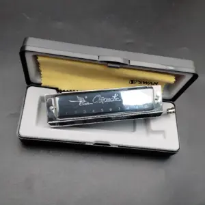 S04359348f02f4f668fc47d2e4fc19d233