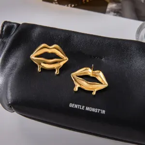 S0478dcb5d9c64046b2cd59ba9baff2a1q