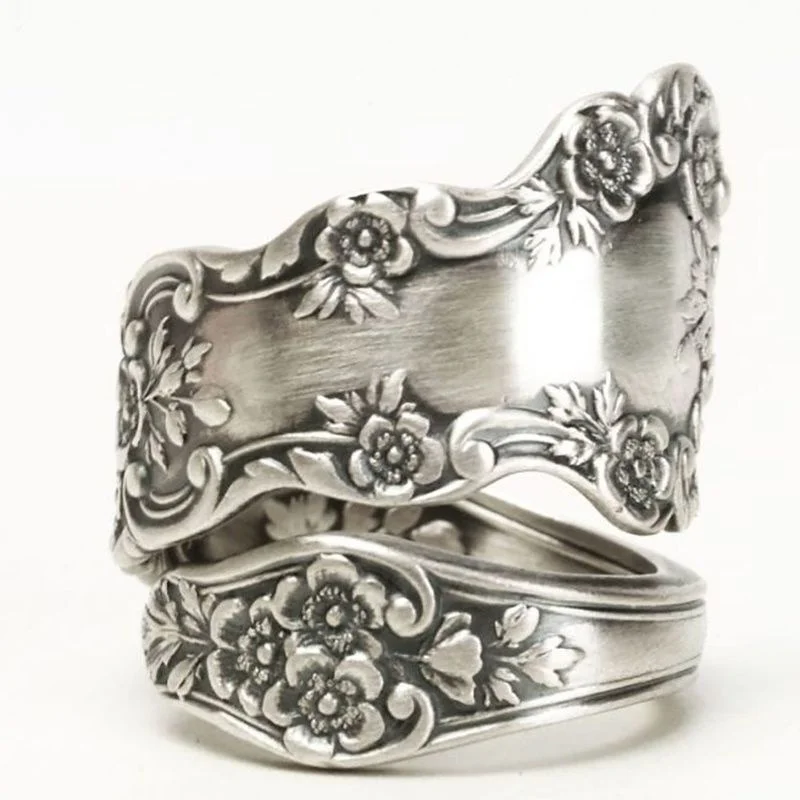Vintage Silver Lotus Flower Ring 2 Vintage Silver Lotus Flower Ring - Image 2