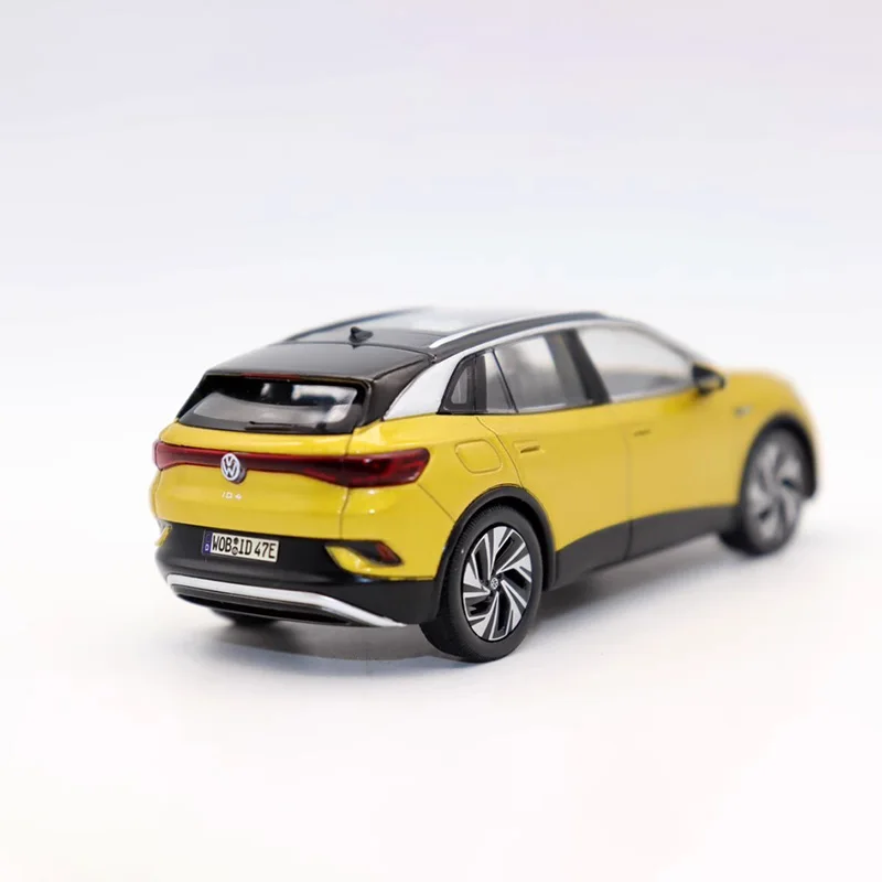 1/43 ID.4 CROZZ SUV Diecast Model Car 2 1/43 ID.4 CROZZ SUV Diecast Model Car - Image 2