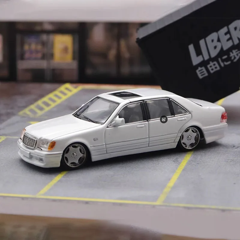 Diecast Mercedes-Benz S600 W140 Model Collection 6 Diecast Mercedes-Benz S600 W140 Model Collection - Image 6