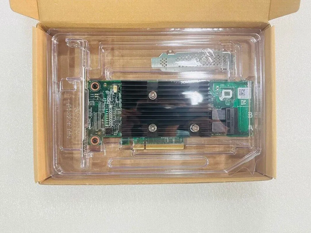 Dell HBA330 PCIe SAS Controller Card 3 Dell HBA330 PCIe SAS Controller Card - Image 3