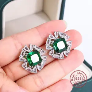 Vintage Green Sterling Silver Stud Earrings LL-YS0973