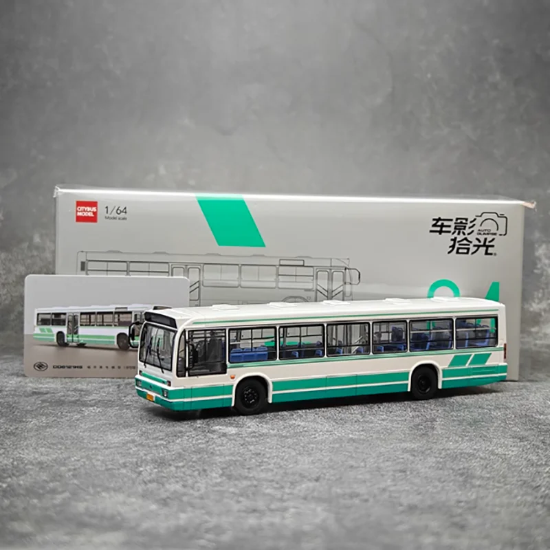 1:64 Scale Huanghai DD6121HS Model Bus 5 1:64 Scale Huanghai DD6121HS Model Bus - Image 5