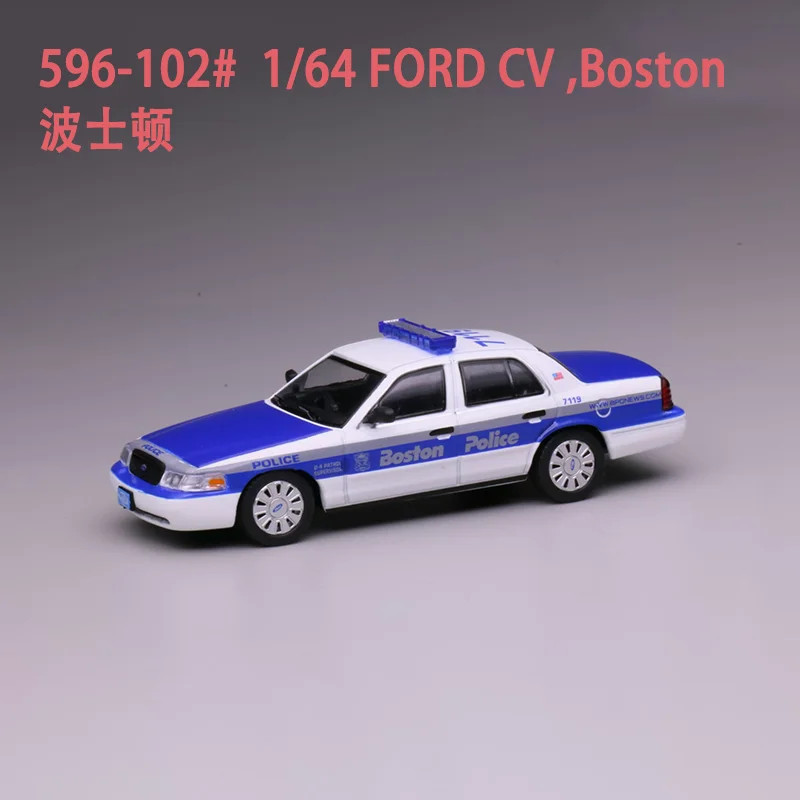 1:64 Scale Diecast E350 Chicago/CV Vehicle Model 3 1:64 Scale Diecast E350 Chicago/CV Vehicle Model - Image 3