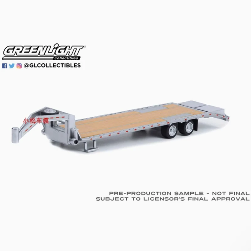 Green 1/64 Diecast Gooseneck Trailer Collection 2 Green 1/64 Diecast Gooseneck Trailer Collection - Image 2