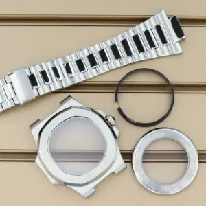 S05f33903670246de9a079e874cbcc563g 1