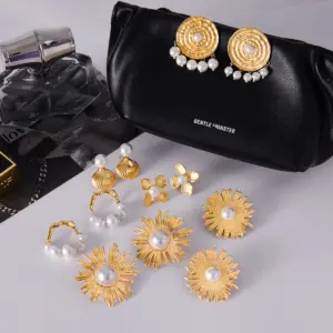 Stainless Steel Pearl Earrings U-Shape Model JDE2311061 11 S05fce7807f4a475c95e056b8f6810781d