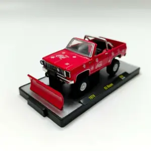 Vibrant Red 1974 K5 Blazer Diecast Model 8 S062c2048f0f14ee3bb667340caad1366I