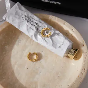 Stainless Steel Gold & Zircon C-Shape Earrings 12 S063e28f2cfe542b788677550e43c6a0a2