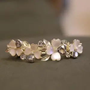 Elegant Floral Hair Clip for Thick Hair 17 S064b4c38a6154beeaa19d99c37fcfd15P