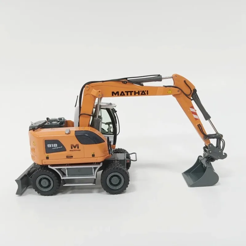 Liebherr A918 Excavator 1:50 Diecast Model 6 Liebherr A918 Excavator 1:50 Diecast Model - Image 6