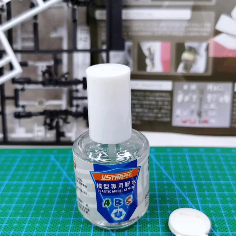 U-STAR UA-90109 Plastic Model Cement 20ml 5 U-STAR UA-90109 Plastic Model Cement 20ml - Image 5