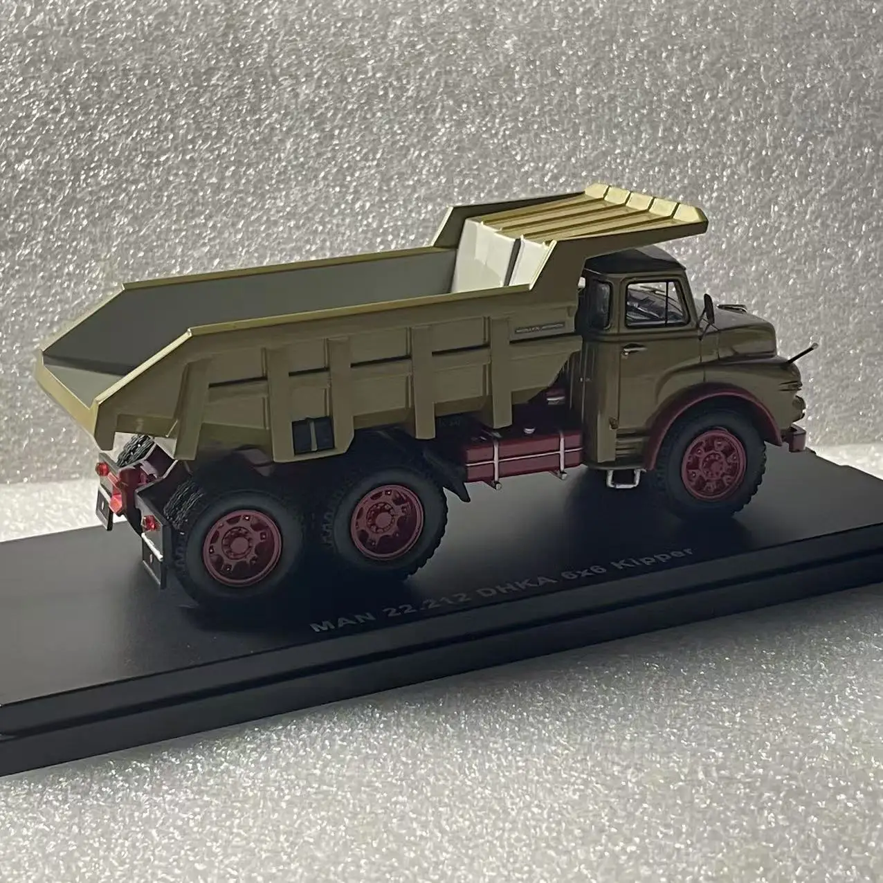 Vintage 6x6 Resin Dump Truck Model 5 Vintage 6x6 Resin Dump Truck Model - Image 5