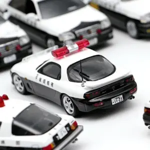 Die-Cast Mazda RX-7 Police Model 1:43 Scale 6 S070db95d8d454d39bc9763b56a5092a8T