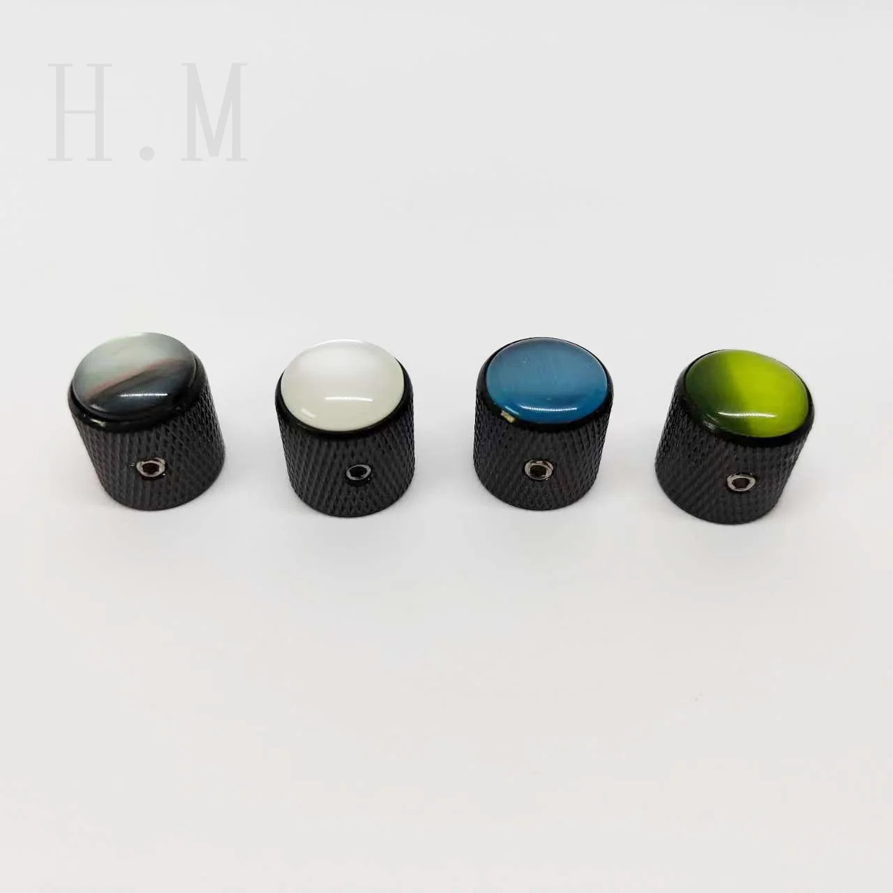 Vibrant Cat Eye Potentiometer Knobs for Guitar 3 Vibrant Cat Eye Potentiometer Knobs for Guitar - Image 3