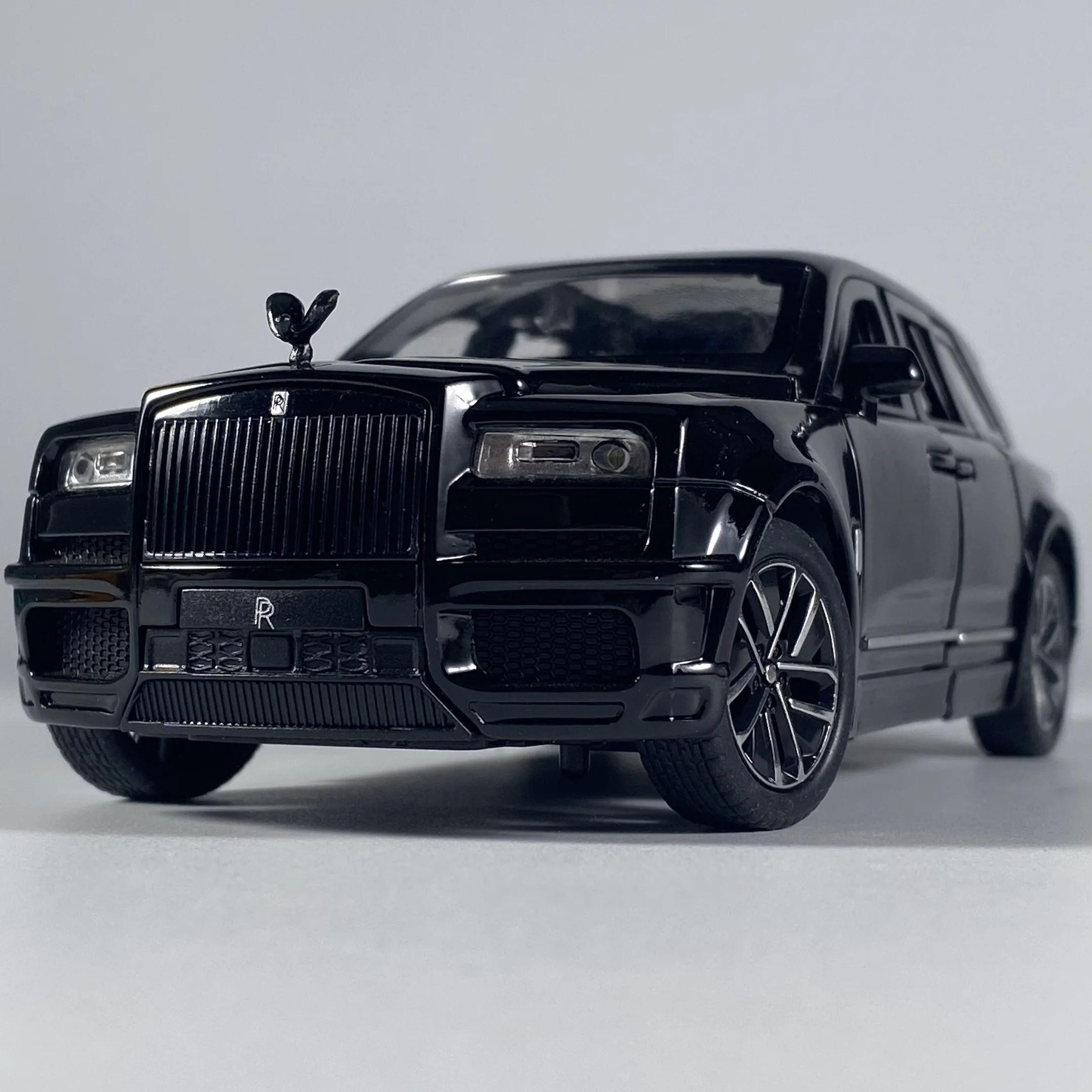 1/32 Black Diecast Rolls Royce Model 10 1/32 Black Diecast Rolls Royce Model - Image 10