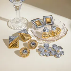 S07d230d794be44f891cc76a882f2e255U 1