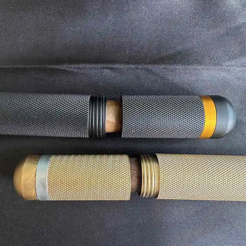 Portable Stainless Steel Cigar Holder in Leather 2 Portable Stainless Steel Cigar Holder in Leather - Image 2