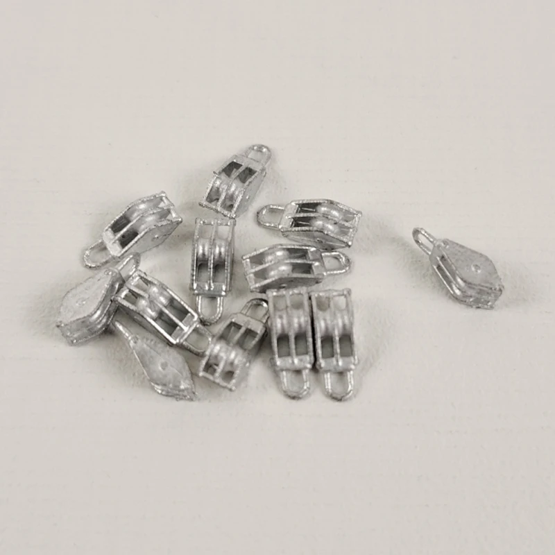 Vintage Alloy Model Pulleys for Ships 7 Vintage Alloy Model Pulleys for Ships - Image 7