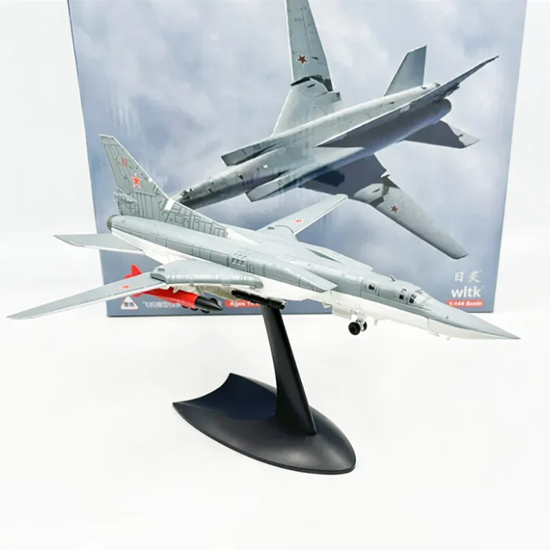Highly Detailed TU-22M3 Bomber Model Display 6 Highly Detailed TU-22M3 Bomber Model Display - Image 6