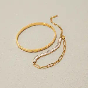 S08e3702e0caa4ca3a7dc4273a734a339U