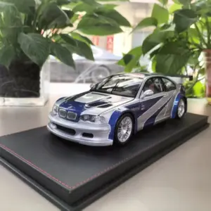BMW M3 GTR E46 1:18 Die-Cast Model Collection