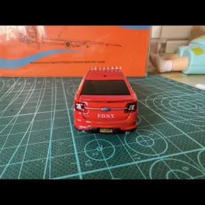 FDNY Ford Taurus 1:64 Scale Diecast Model 7 S09196fdd290447f083b51988e1fa14128 1