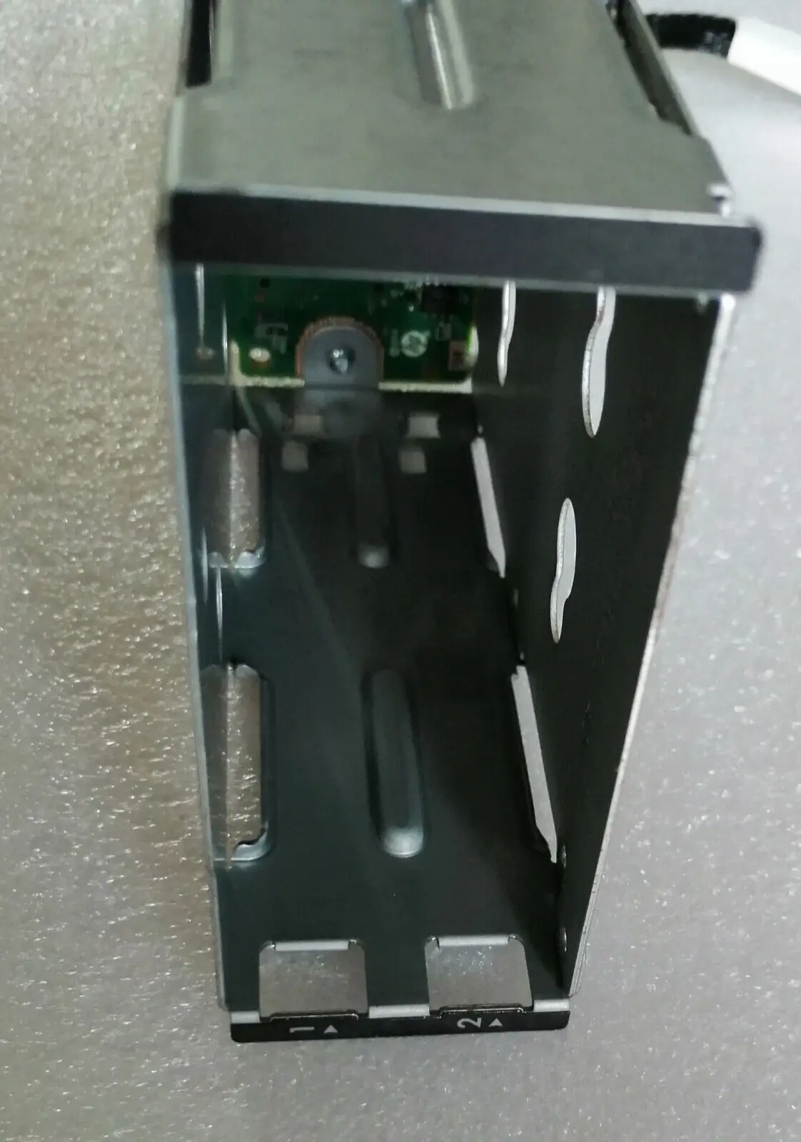 Dell DL380 G9 Server Backplane with 2 SFF HDD Slots 5 Dell DL380 G9 Server Backplane with 2 SFF HDD Slots - Image 5