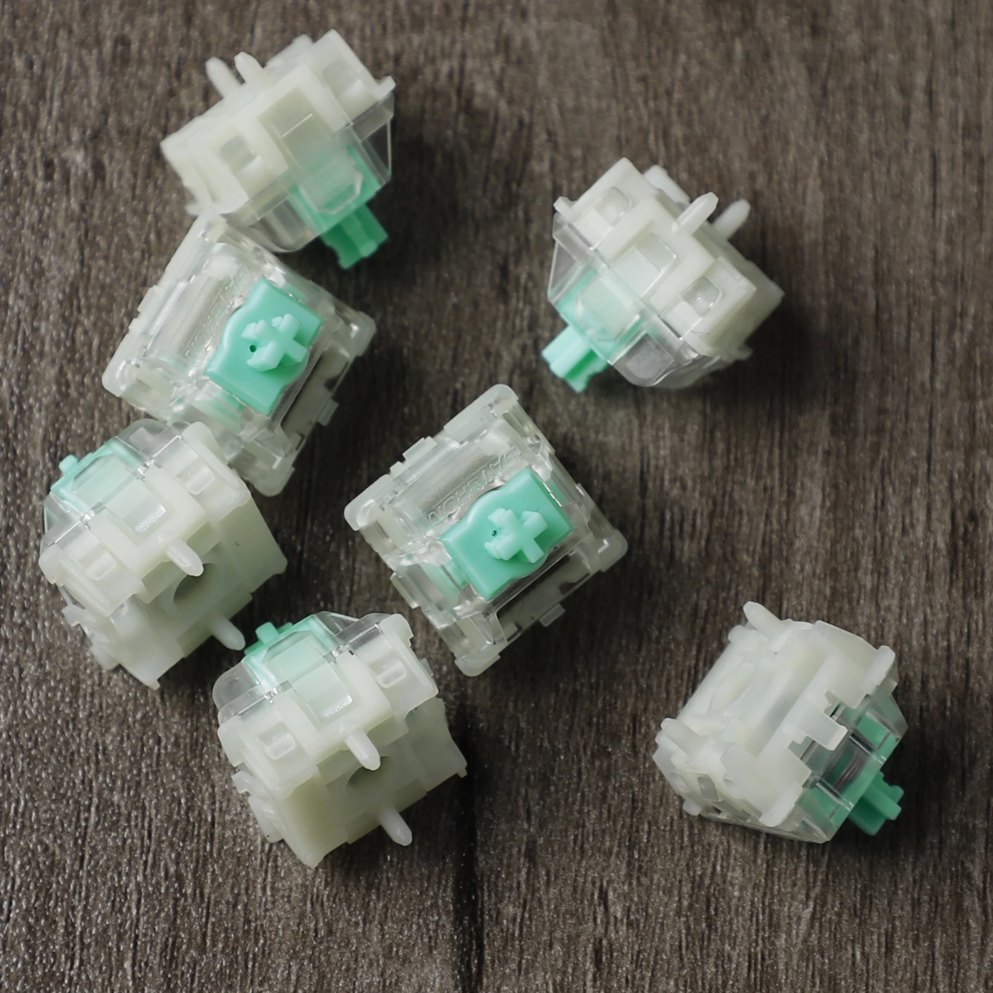 Gateron Magnetic Green Switches (Set of 10) 2 Gateron Magnetic Green Switches (Set of 10) - Image 2
