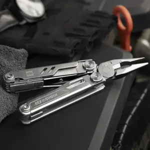 S09795620d7f543fbb0a519681f3a5e9eU