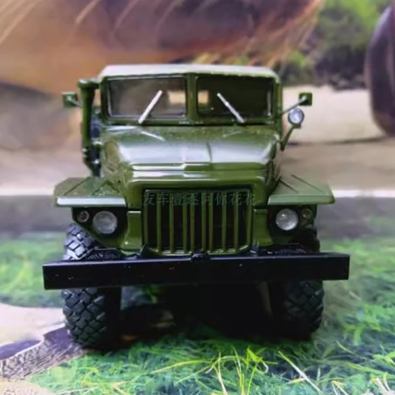 Russian Military Trailer Truck Miniature 1:43 Scale 4 Russian Military Trailer Truck Miniature 1:43 Scale - Image 4