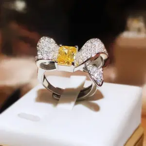 Elegant Bow Knot Sterling Silver Ring with White Crystal 8 S09a52bc6c65a4b11b41c6f982118d0edG