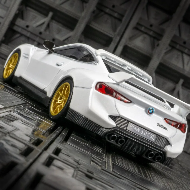 White BMW CSL 3.0 Diecast Car Model 3 White BMW CSL 3.0 Diecast Car Model - Image 3