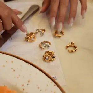 S09cfad55f49d47feae7054e74f70a4a34