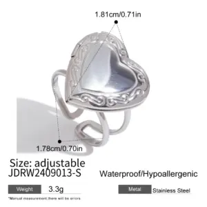 Stainless Steel Heart Ring with Gold Finish 14 S09db37fbf3c04c8abb7b5f89fc013df9X