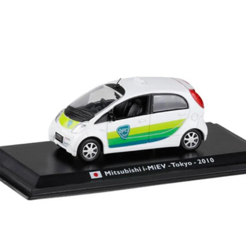Tokyo Taxi Mitsubishi i-MiEV Diecast Model 1:43 Scale 3 Tokyo Taxi Mitsubishi i-MiEV Diecast Model 1:43 Scale - Image 3