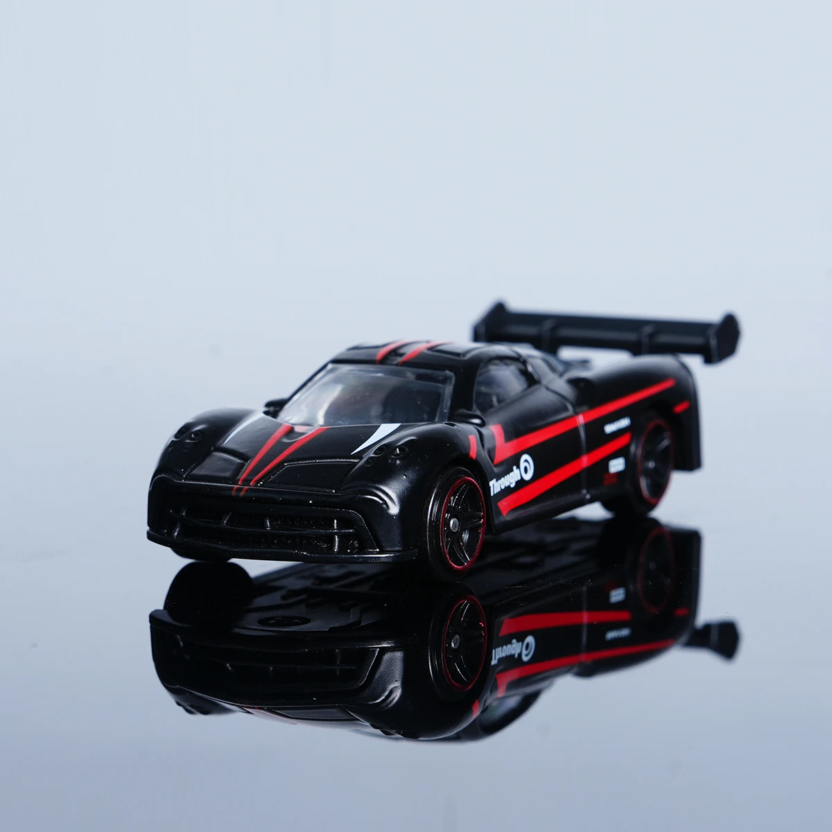 1:64 Scale Black and Red Supercar Model 4 1:64 Scale Black and Red Supercar Model - Image 4