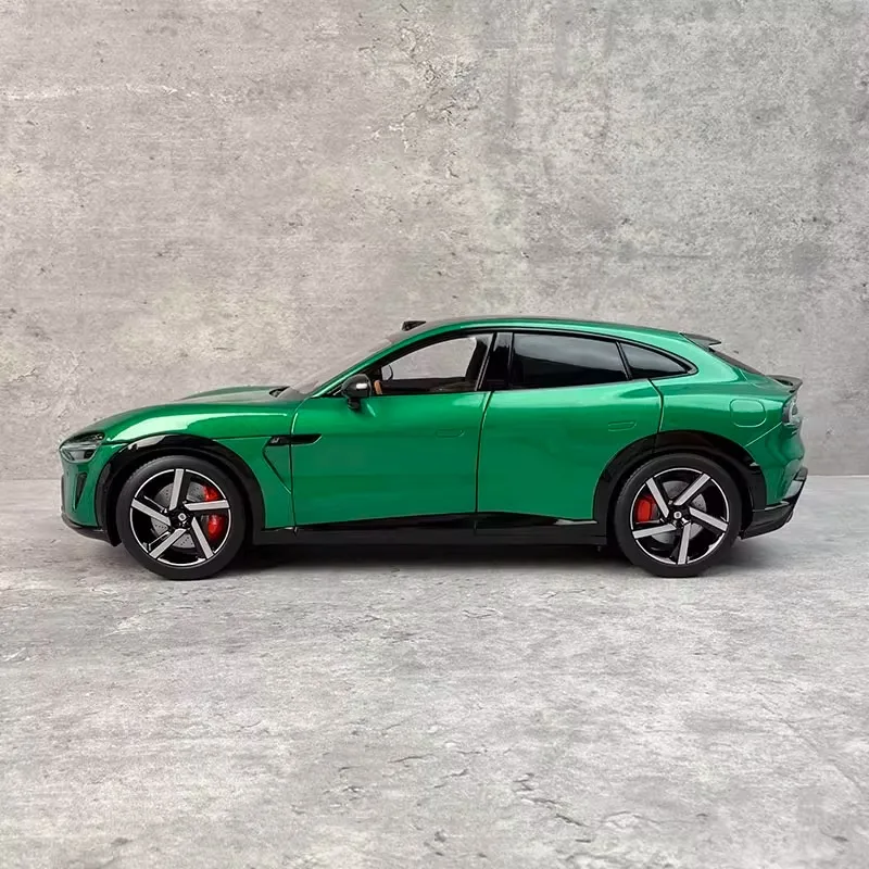 Vibrant Green Xiaomi YU7 Diecast Model Car 3 Vibrant Green Xiaomi YU7 Diecast Model Car - Image 3