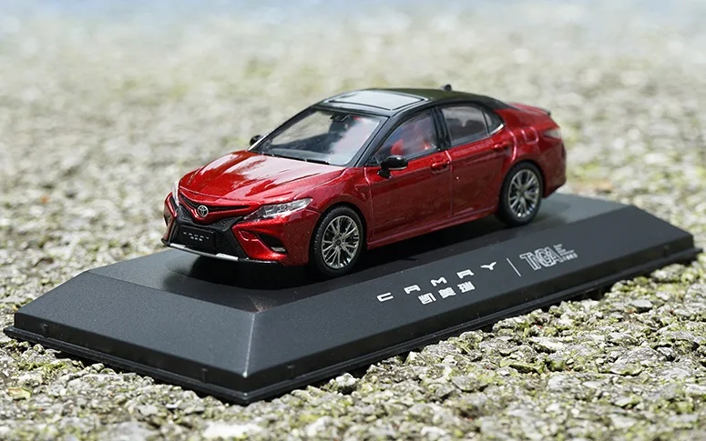 1:43 Toyota Camry Sports Diecast Model 7 1:43 Toyota Camry Sports Diecast Model - Image 7