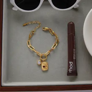 S0be44ae7e48b4412b64a22e23d10d37e3