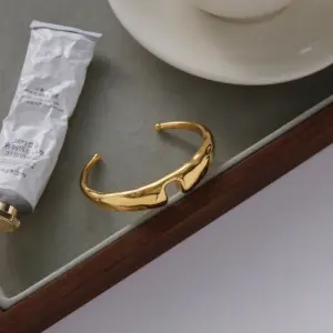 Elegant Gold Stainless Steel Bangle Bracelet 12 S0c21853a9be14827a941c85cbd879f53R